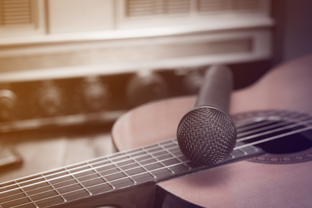 Guitar and microphone