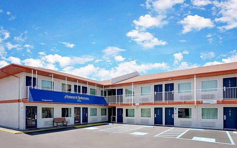 6. Siegel Select Convention Centre