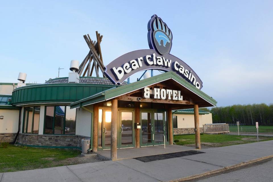 Bear Claw Casino & Hotel